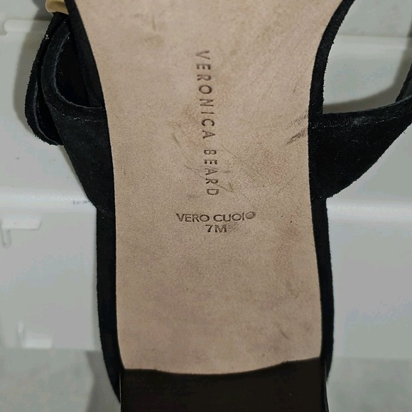 NWOB Veronica Beard Griddley Black Suede Buckle Block Heel Sandals Size 7 - Picture 11 of 11